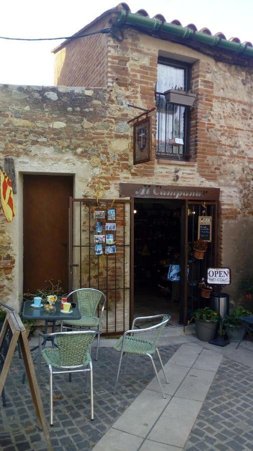 Maison Au Pied De La Cathedrale เอลน์ ภายนอก รูปภาพ
