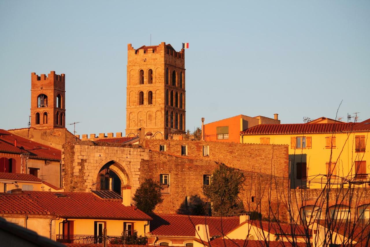 Maison Au Pied De La Cathedrale เอลน์ ภายนอก รูปภาพ